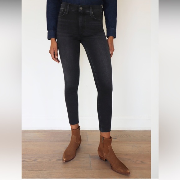 Denim Forum Nico Mid Rise Crop - Picture 2 of 12